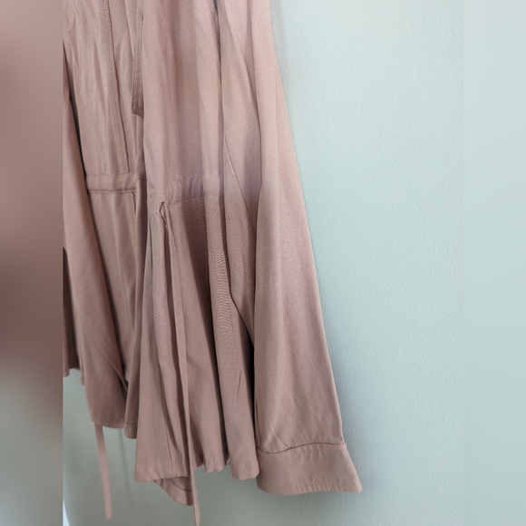 Hem and Thread Jacket - Picture 3 of 3